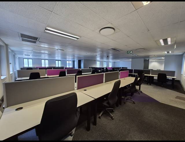 344M² OFFICE TO LET IN SANDTON CENTRAL